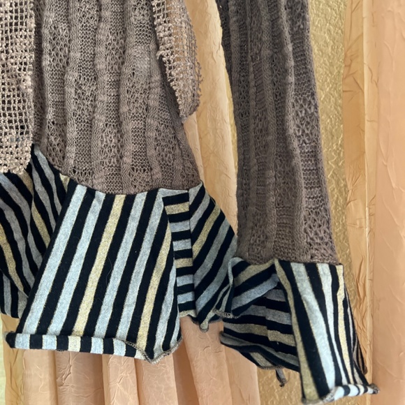 Zee-ba Zba Knit Funky Avant-garde Top - Picture 3 of 5